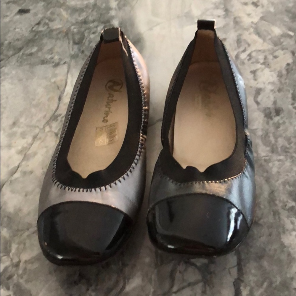 Naturino ballet flats size 13us/ 31eu